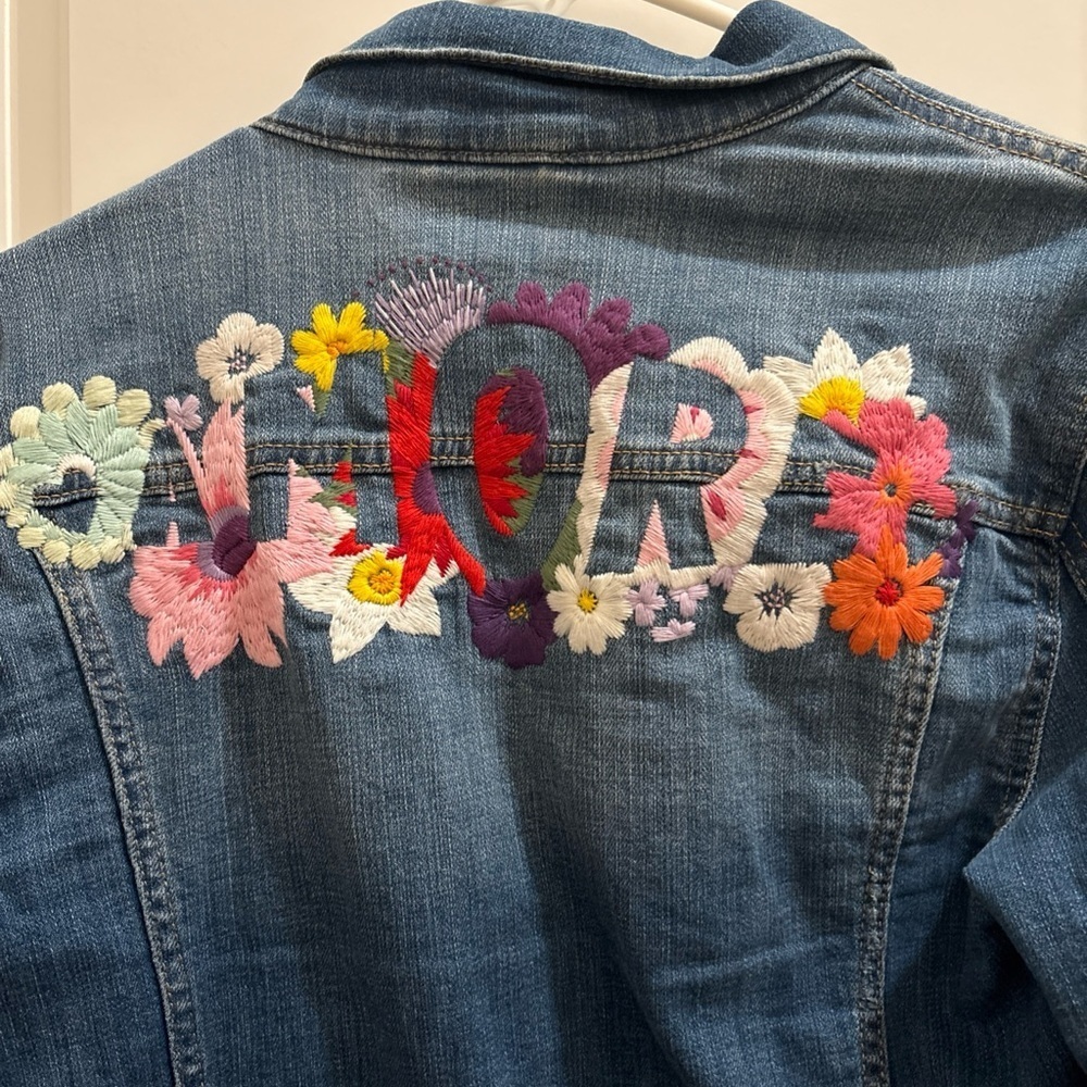 Anthropologie Pilcro XS Embroidered Denim Jacket AMORE Floral Boho Jean Jacket - Picture 8 of 8